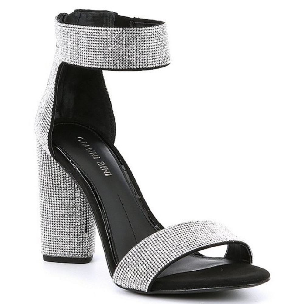 Black glamm gianni bini heels